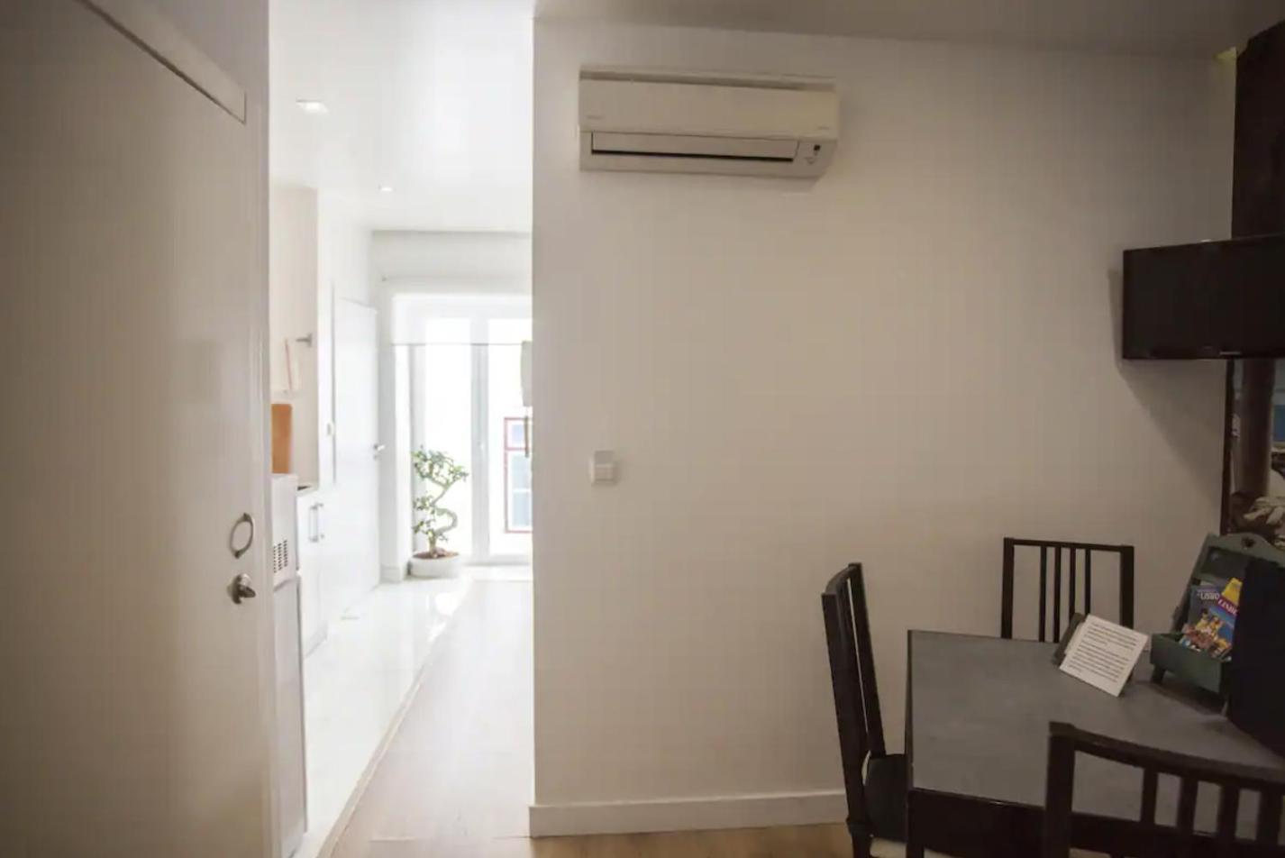 Amalia Apartments In Santos Lisbon Exterior photo